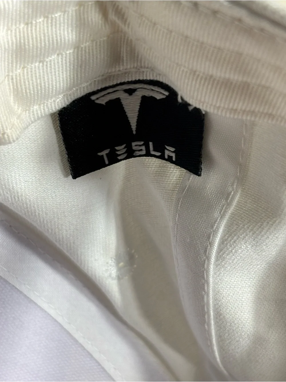 Tesla Motors Logo Baseball Cap White Red Embroidered Adjustable Hat Mens 58cm